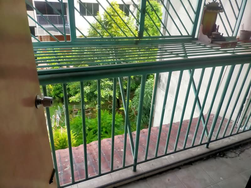 Flat for Sale at Happy Garden Flat - Lincoln Tan - Balcony - PropertyGuru.com.my