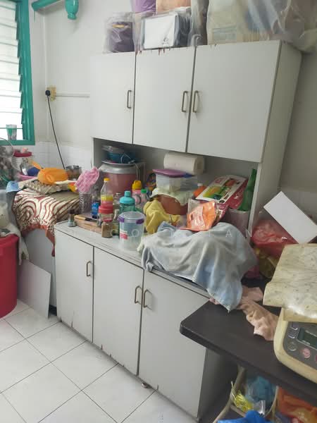 Flat for Sale at Happy Garden Flat - Lincoln Tan - Kitchen - PropertyGuru.com.my