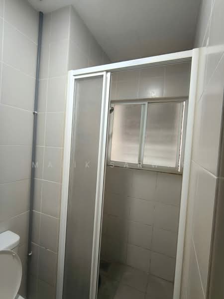 Condominium for Rent at Mutiara Ville - Malik Sarwar - Bathroom - PropertyGuru.com.my