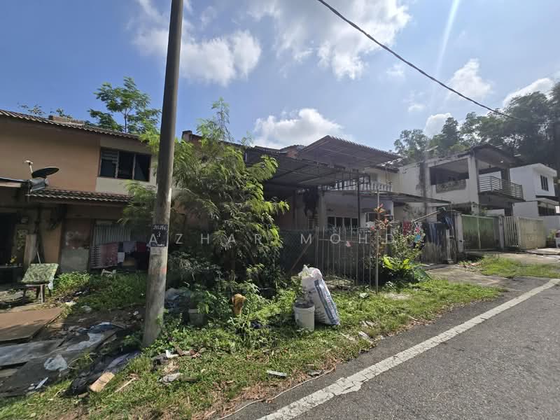 Rumah Teres 2 Tingkat untuk Dijual di Hospital Sungai Buloh (Sungai Buloh) - Azhar Mohd - Exterior - PropertyGuru.com.my