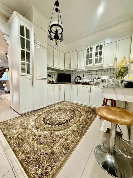 Semi-Detached House for Sale in Taman Impian Emas (Skudai) - Sherrly Sow - Kitchen - PropertyGuru.com.my