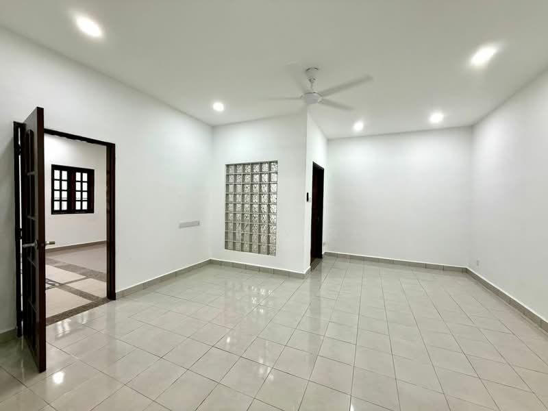 Rumah Berkembar untuk Dijual di Taman Impian Emas (Skudai) - Sherrly Sow - Living Room - PropertyGuru.com.my