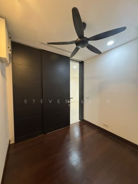 Servis Apartment untuk Disewa di Banyan Tree Signatures - Steven Leaw - Study room - PropertyGuru.com.my