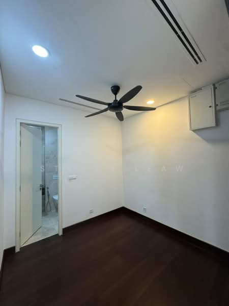 Servis Apartment untuk Disewa di Banyan Tree Signatures - Steven Leaw - Study room - PropertyGuru.com.my