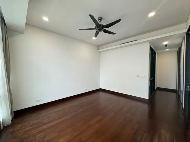 Servis Apartment untuk Disewa di Banyan Tree Signatures - Steven Leaw - Master bedroom - PropertyGuru.com.my