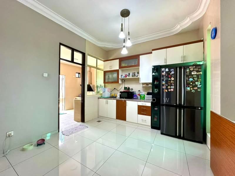 Rumah Berkembar untuk Dijual di Taman Impian Emas (Skudai) - Sherrly Sow - Kitchen - PropertyGuru.com.my