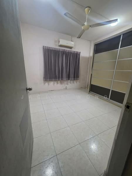 Rumah Teres 2 Tingkat untuk Disewa di Johor Bahru (Johor) - Jaclyn Wong - Bedroom - PropertyGuru.com.my