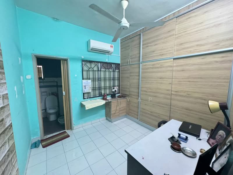 Rumah Teres 2 Tingkat untuk Dijual di Taman Sri Bayu (Rawang) - Andy Yap - PropertyGuru.com.my