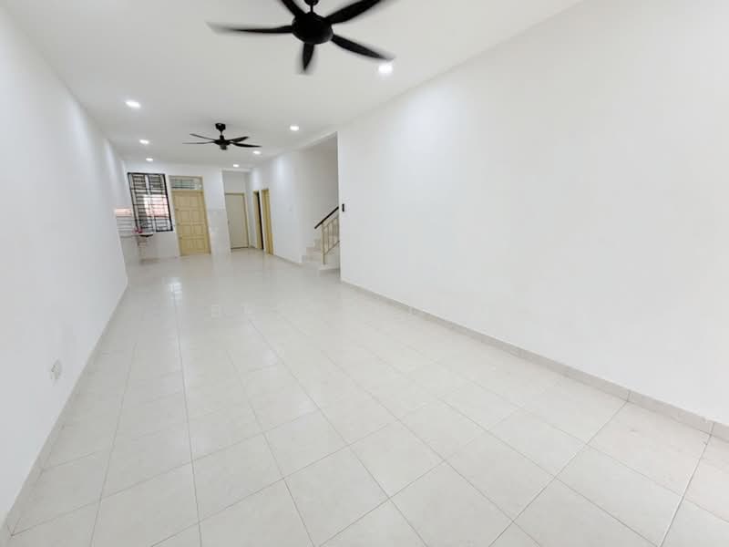 1.5-storey Terraced House for Sale in Taman Pelangi Indah (Ulu Tiram) - Bess Wong - PropertyGuru.com.my