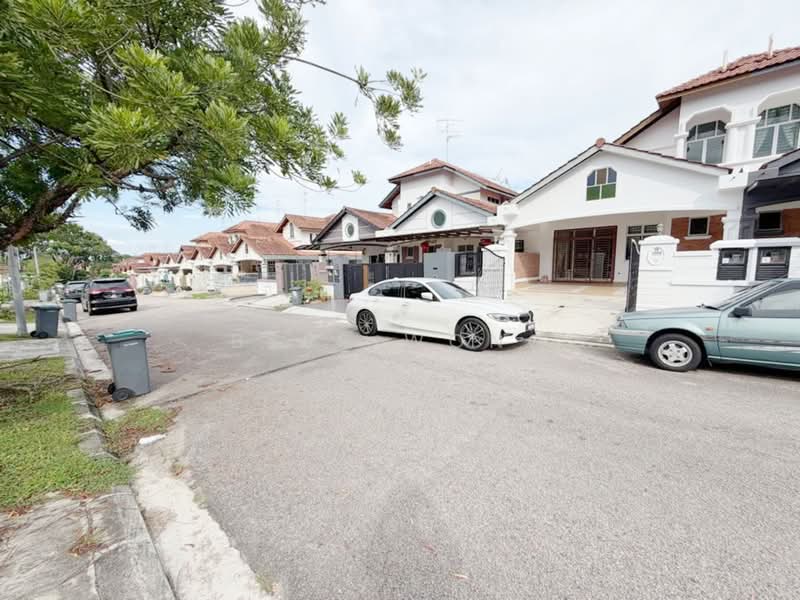 1.5-storey Terraced House for Sale in Taman Pelangi Indah (Ulu Tiram) - Bess Wong - PropertyGuru.com.my