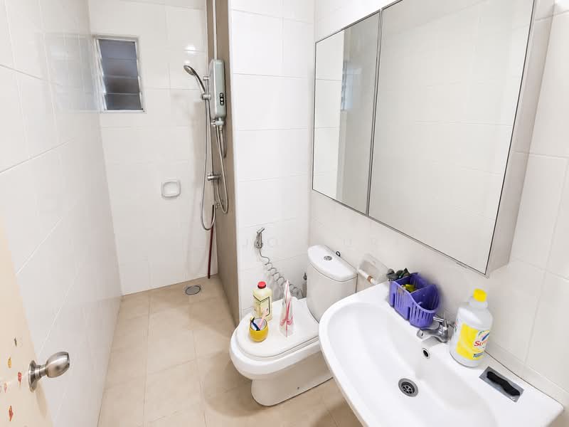 Condominium for Rent at Subang Parkhomes - Lee Jo Surf - Bathroom - PropertyGuru.com.my