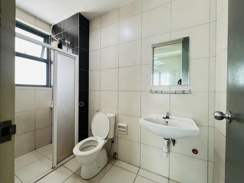 Service Residence for Rent at D'Pulze Cyberjaya - Pao Suey Yap - Bathroom - PropertyGuru.com.my