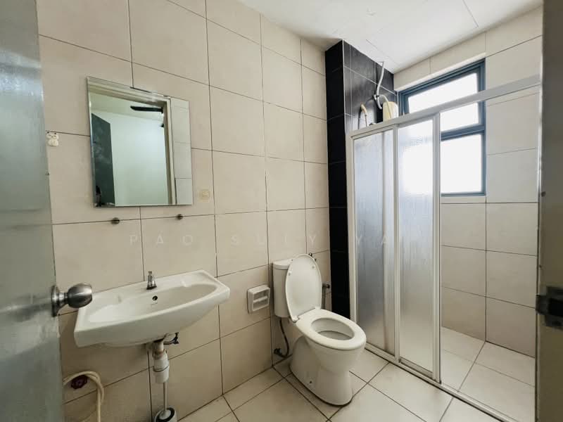Service Residence for Rent at D'Pulze Cyberjaya - Pao Suey Yap - Bathroom - PropertyGuru.com.my