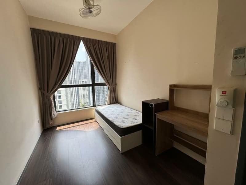 Kondominium untuk Disewa di Residensi Alamanda - Alex Ho - Bedroom - PropertyGuru.com.my