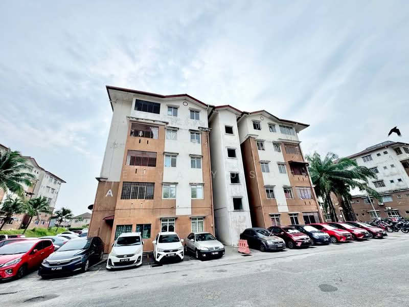 Apartment for Sale at Pangsapuri Seri Mawar - Deeya Yusof - PropertyGuru.com.my