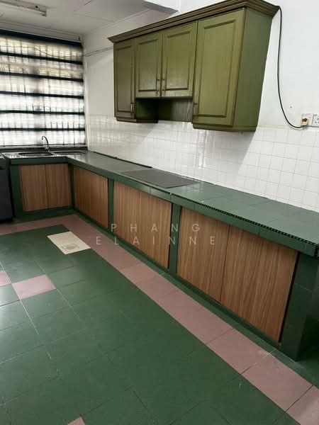 Rumah Teres 1 Tingkat untuk Disewa di Taman Pelangi (Johor Bahru) - Phang Elainne - Kitchen - PropertyGuru.com.my
