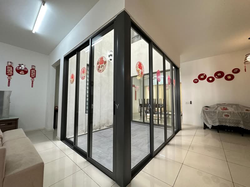 3-storey Terraced House for Sale in Tamansari (Rawang) - Andy Yap - PropertyGuru.com.my