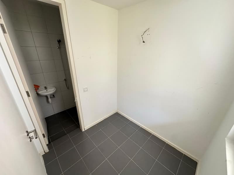 3-storey Terraced House for Sale in Tamansari (Rawang) - Andy Yap - PropertyGuru.com.my