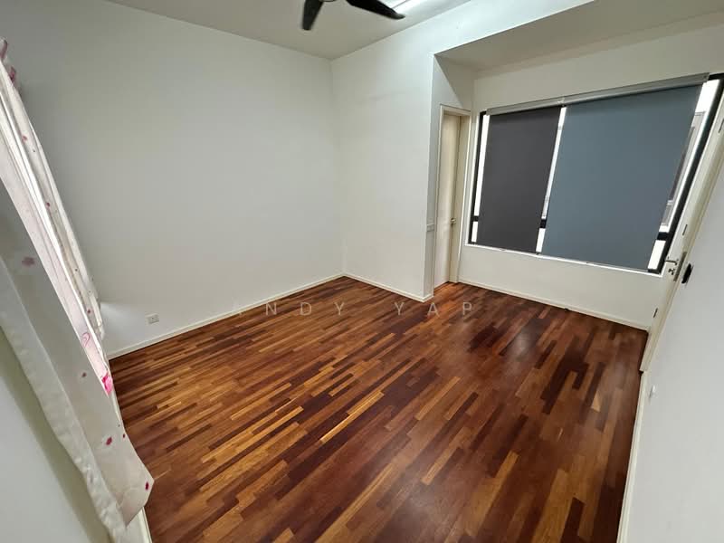 3-storey Terraced House for Sale in Tamansari (Rawang) - Andy Yap - PropertyGuru.com.my