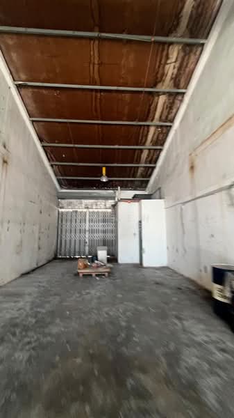 Factory for Rent in Sungai Buloh (Selangor) - Jasen Kong - Interior - PropertyGuru.com.my