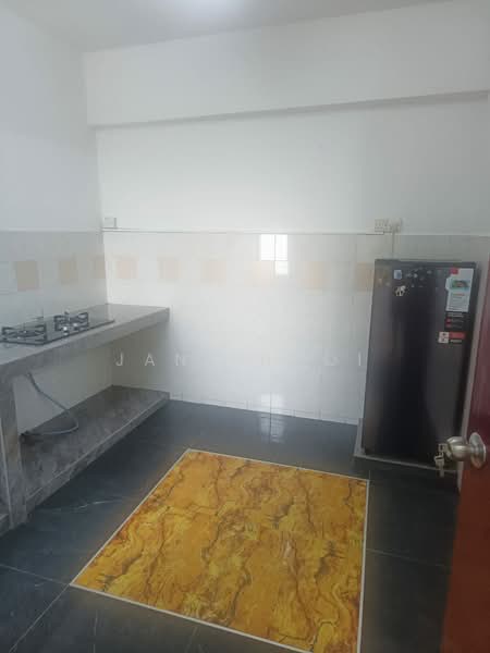 Apartment for Sale at Sri Impian Apartment - Jane Ngoi - Kitchen - PropertyGuru.com.my
