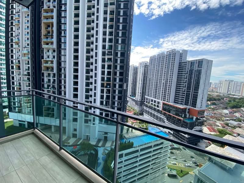 Servis Apartment untuk Disewa di Bloomsvale Menara Vista Petaling - Emily Tai - Balcony - PropertyGuru.com.my