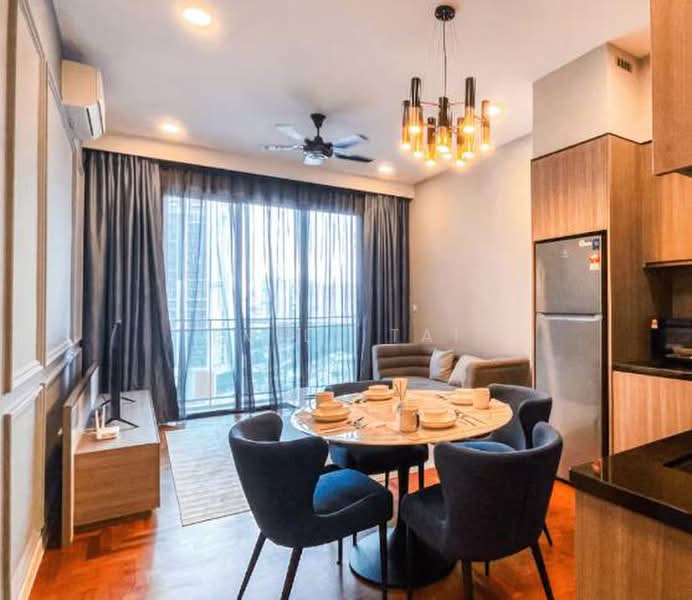 Servis Apartment untuk Disewa di Bloomsvale Menara Vista Petaling - Emily Tai - Living Room - PropertyGuru.com.my