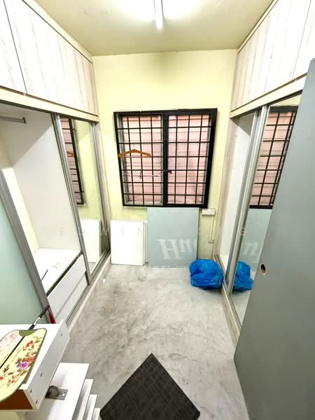 Pangsapuri untuk Dijual di Permai Apartment - Edwin Wong - Interior - PropertyGuru.com.my