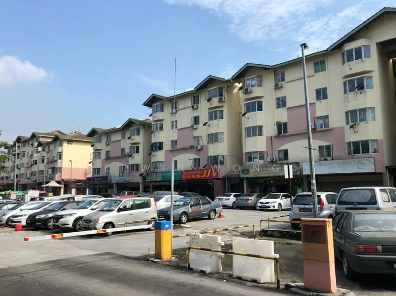 Pangsapuri untuk Dijual di Permai Apartment - Edwin Wong - Exterior - PropertyGuru.com.my