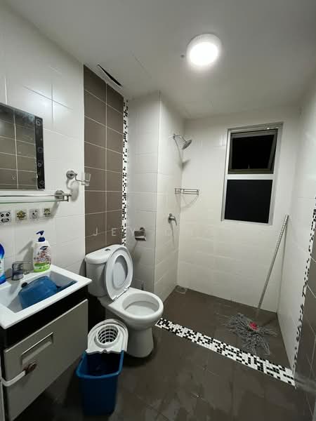 Condominium for Rent at Villa Park - Jey Ong - Bathroom - PropertyGuru.com.my