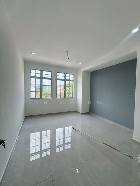 2-storey Terraced House for Sale in Bandar Puncak Alam (Puncak Alam) - KH Chong - Interior - PropertyGuru.com.my