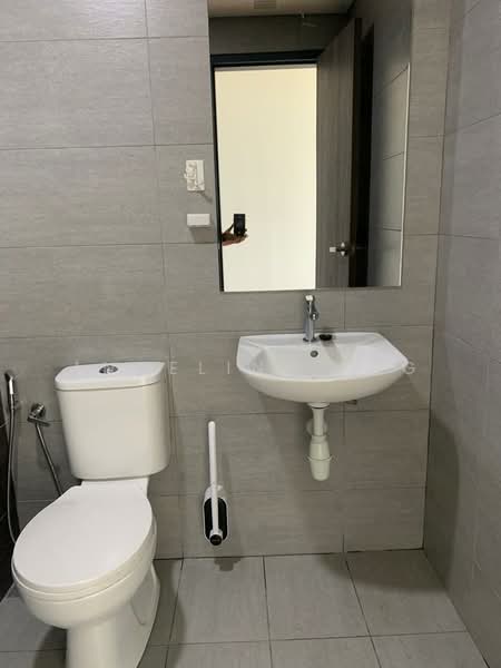 Kediaman Servis untuk Disewa di The New Duo @ Edumetro - ANGELINE ANG - Bathroom - PropertyGuru.com.my