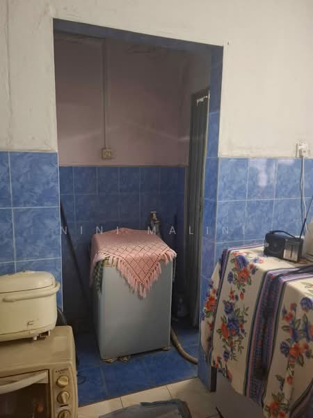 Terraced House for Sale in Taman Johan Setia (Klang) - Nini Malini - Kitchen - PropertyGuru.com.my
