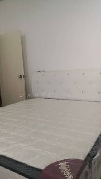 Condominium for Rent at Lakefront Homes - Daniel Je - PropertyGuru.com.my