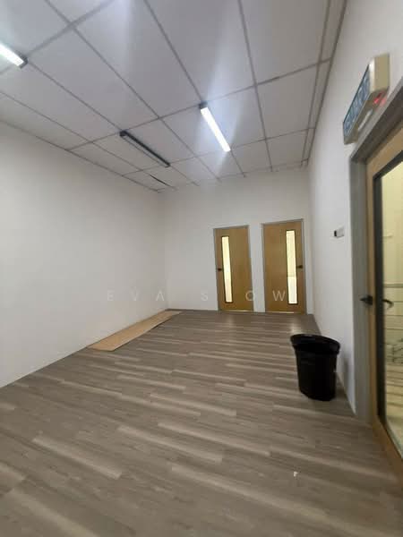 Shop for Rent in Taman Nusa Sentral (Iskandar Puteri (Nusajaya)) - Eva Siow - Interior - PropertyGuru.com.my