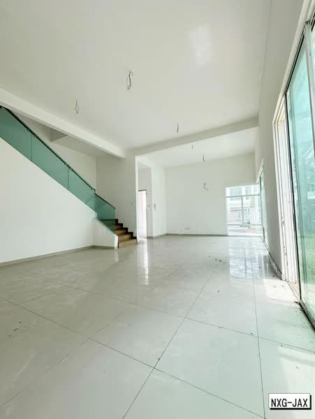 Semi-Detached House for Sale in Canary Garden (Klang) - KH Chong - Living Room - PropertyGuru.com.my