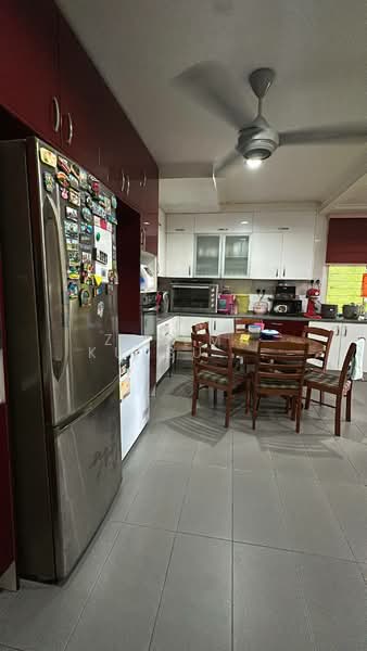 Bungalow for Sale in Kampung Sungai Plong (Sungai Buloh) - Zarema Kulbuzheva - Kitchen - PropertyGuru.com.my