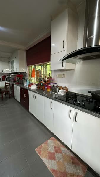Bungalow for Sale in Kampung Sungai Plong (Sungai Buloh) - Zarema Kulbuzheva - Kitchen - PropertyGuru.com.my
