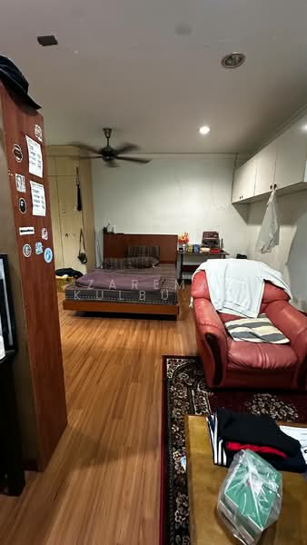 Bungalow for Sale in Kampung Sungai Plong (Sungai Buloh) - Zarema Kulbuzheva - Bedroom - PropertyGuru.com.my