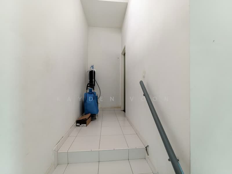 Rumah Teres 1.5 Tingkat untuk Dijual di Setia Eco Gardens (Gelang Patah) - Kayden Voon - Corridor - PropertyGuru.com.my