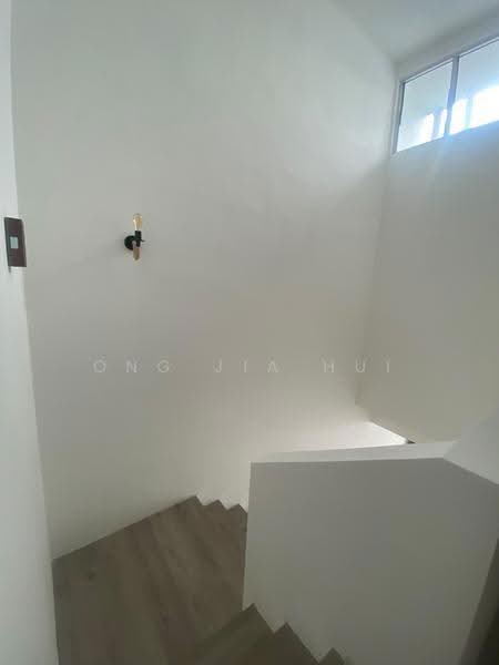 Rumah Teres 2-Tingkat untuk Disewa di Nilai Impian (Nilai) - Ong Jia Hui - PropertyGuru.com.my