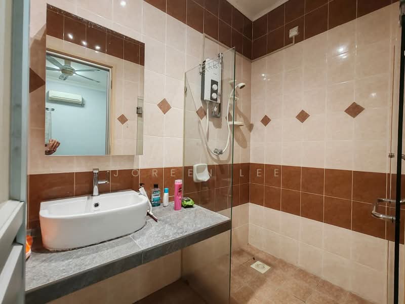 1.5-storey Terraced House for Sale in Mutiara Rini (Skudai) - Joreen Lee - PropertyGuru.com.my