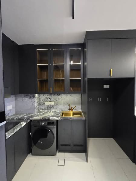 Condominium for Rent at Jesselton Twin Towers - Jun Hoe Hui - Kitchen - PropertyGuru.com.my