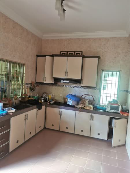 2-storey Terraced House for Sale in Taman Semabok Perdana (Semabok) - Jordan Lee - Kitchen - PropertyGuru.com.my