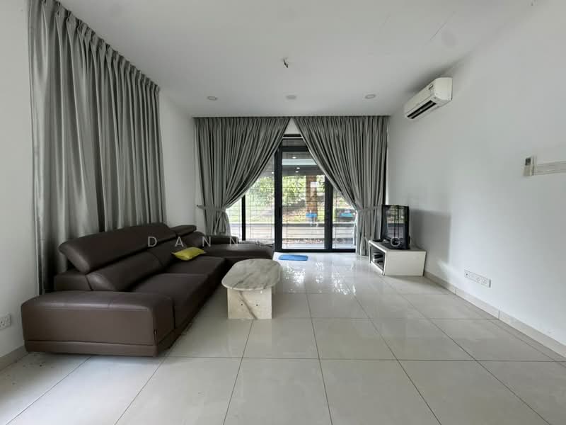 Rumah Teres 2 Tingkat untuk Dijual di Rawang (Selangor) - Danny Wong - Living Room - PropertyGuru.com.my