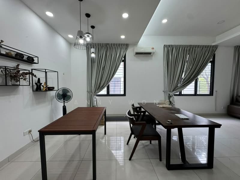 Rumah Teres 2 Tingkat untuk Dijual di Rawang (Selangor) - Danny Wong - Dining Room - PropertyGuru.com.my