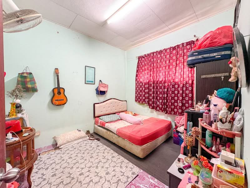 1-storey Terraced House for Sale in Keramat (Kuala Lumpur) - Mohd Hazlan bin Mohd Sopi - Bedroom - PropertyGuru.com.my