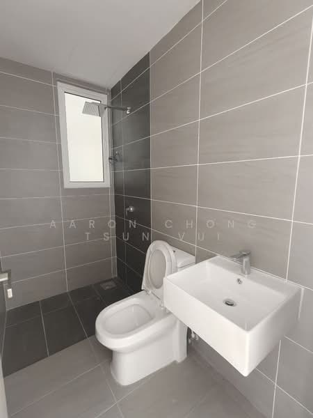 Condominium for Sale at SkyMillion Residence - Aaron Chong Tsun Vui - Bathroom - PropertyGuru.com.my