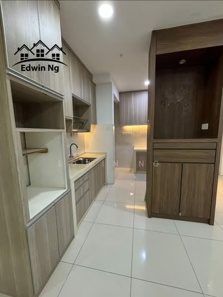 Kondominium untuk Dijual di Vertiq - Edwin Ng - Kitchen - PropertyGuru.com.my