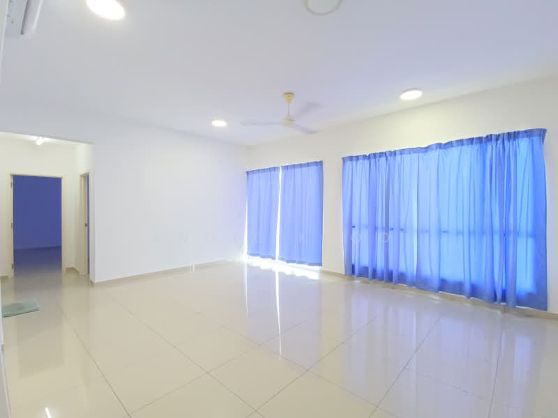 Kondominium untuk Dijual di SummerSkye Residences - Angie Khoo - Living Room - PropertyGuru.com.my